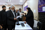 بازدید سرزده دکتر طهرانچی از روند ثبت‌نام دانشجویان جدیدالورود
